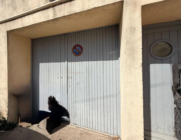 Maison de ville Agde avec grande terrasse et garage