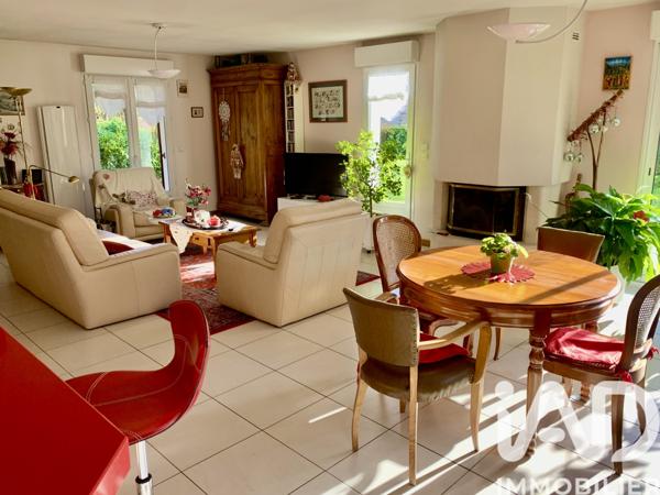 Maison à vendre 5 pièces 130 m² Sablé-sur-Sarthe