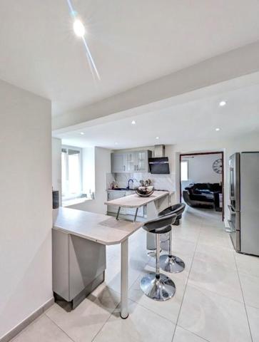 Maison 4 pièces - 140 m² Exclusivité efficity