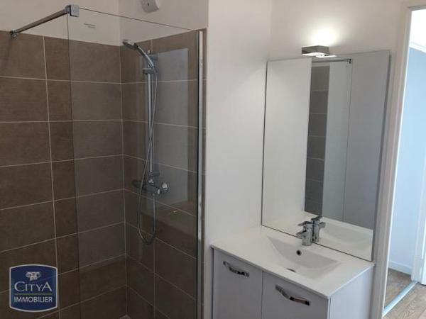 Appartement à louer 1 pièce 30.27m²