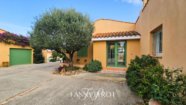 Mas de plain pied de 220m² avec 2 appartements indépendants à Saint-Cyprien