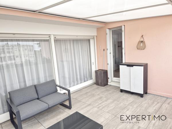 Poitiers (86000) POITIERS - F2 avec terrasse couverte et garage en sous-sol dans une résidence sécurisée avec ascenseur