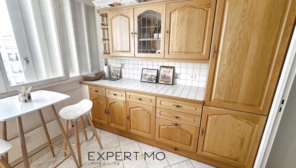 Poitiers (86000) POITIERS - F2 avec terrasse couverte et garage en sous-sol dans une résidence sécurisée avec ascenseur