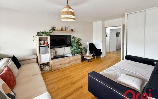 Appartement à vendre    3 pièces • 64,61 m2 Saint-Denis
