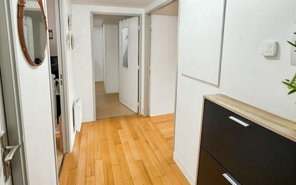 Appartement à vendre    3 pièces • 64,61 m2 Saint-Denis