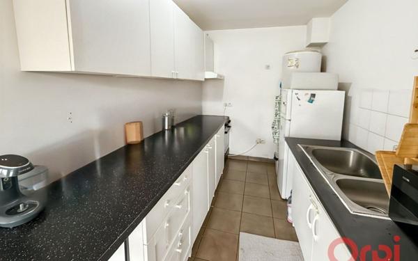 Appartement à vendre    3 pièces • 64,61 m2 Saint-Denis