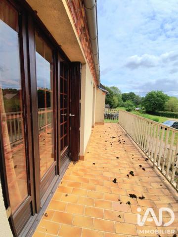 Maison à vendre 9 pièces 187 m² Saint-Amand-en-Puisaye