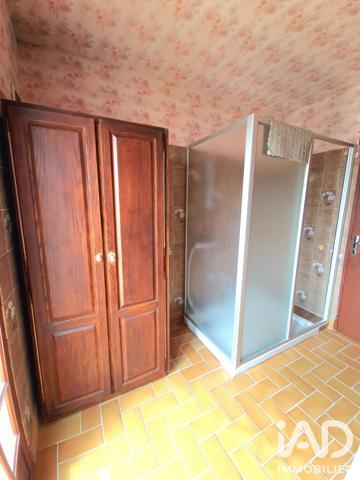 Maison à vendre 9 pièces 187 m² Saint-Amand-en-Puisaye