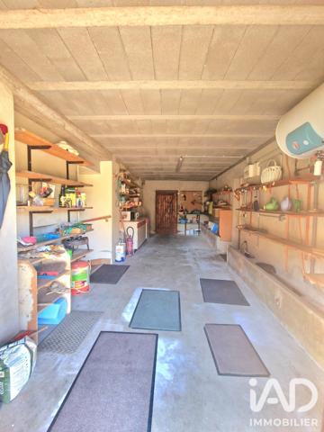 Maison à vendre 9 pièces 187 m² Saint-Amand-en-Puisaye