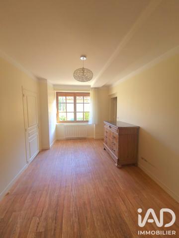 Maison à vendre 9 pièces 187 m² Saint-Amand-en-Puisaye