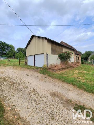 Maison à vendre 9 pièces 187 m² Saint-Amand-en-Puisaye