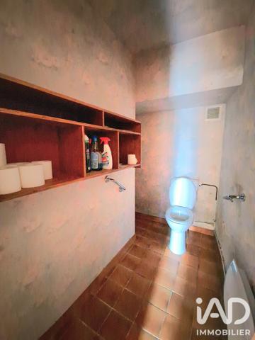Maison à vendre 9 pièces 187 m² Saint-Amand-en-Puisaye