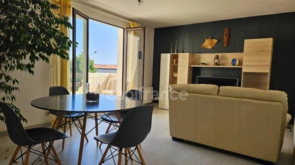 Appartement à vendre 4 pièces LA LONDE LES MAURES  CENTRE VILLE (83)