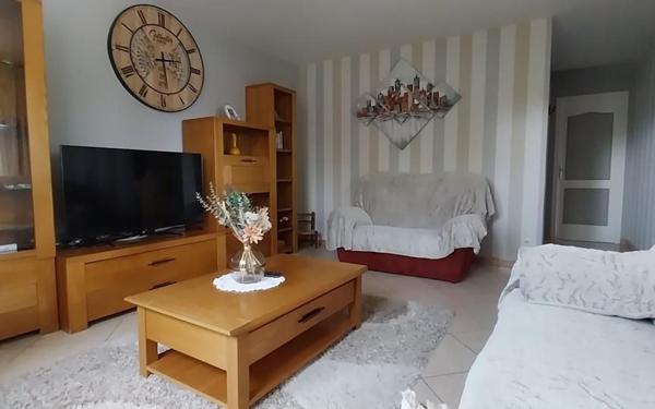 Maison à vendre    7 pièces •  Boisseuil