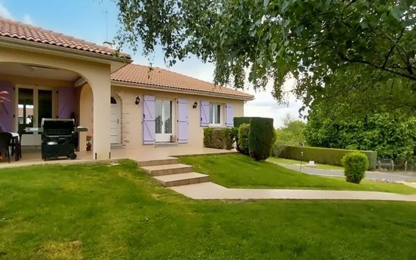 Maison à vendre    7 pièces •  Boisseuil