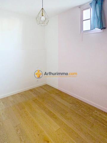 Vente                                                      Appartement
                        
                     4 pièces                      80 m2                     à Perpignan