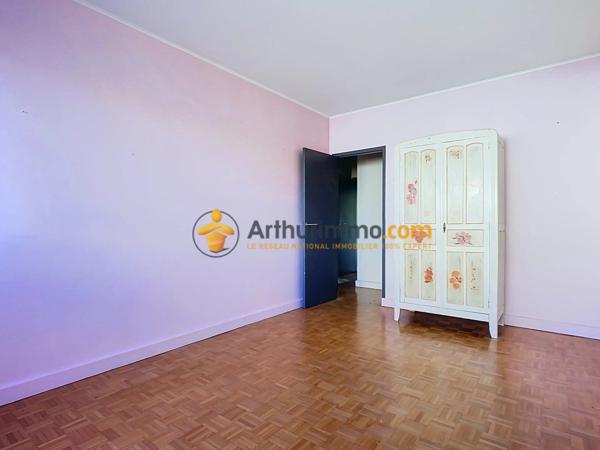 Location                                                      Appartement
                        
                     3 pièces                      95 m2                     à Perpignan