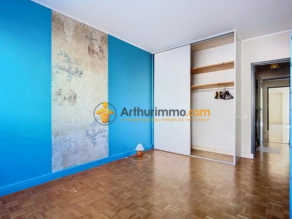 Location                                                      Appartement
                        
                     3 pièces                      95 m2                     à Perpignan