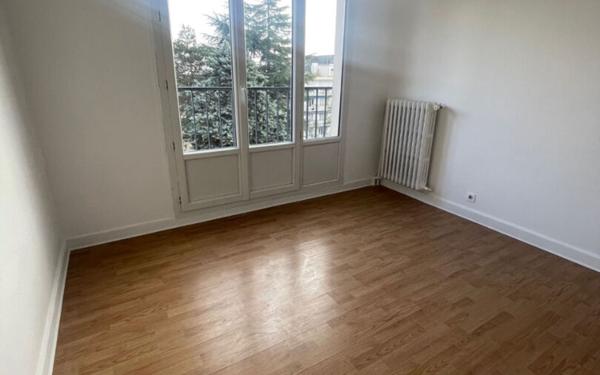 Appartement à louer    2 pièces •  Rosny-sous-Bois