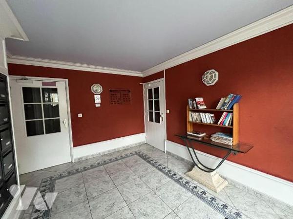 Appartement à Vendre en exclusivité chez votre Notaire.
Pour investisseur.
Notre Service Immo...
