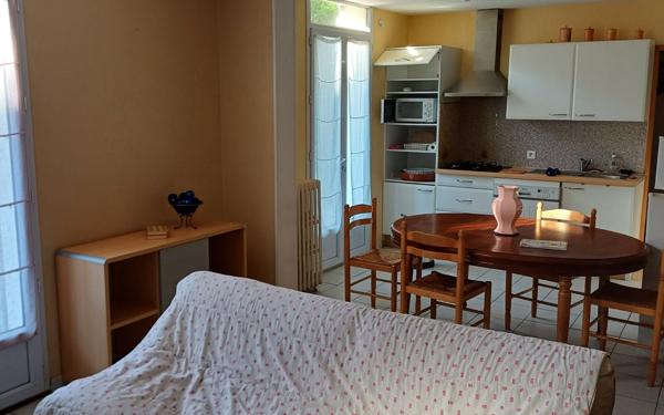 Maison à vendre    5 pièces •  Arcachon