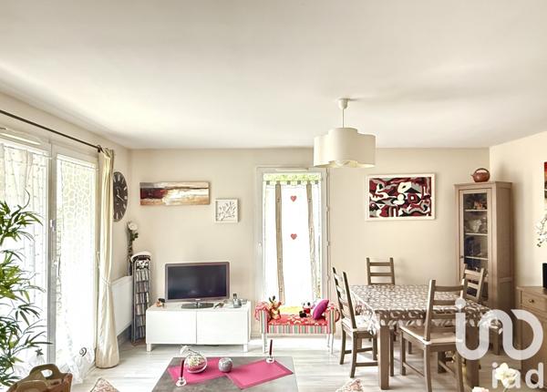 Appartement à vendre 3 pièces 58 m² Sainte-Geneviève-des-Bois