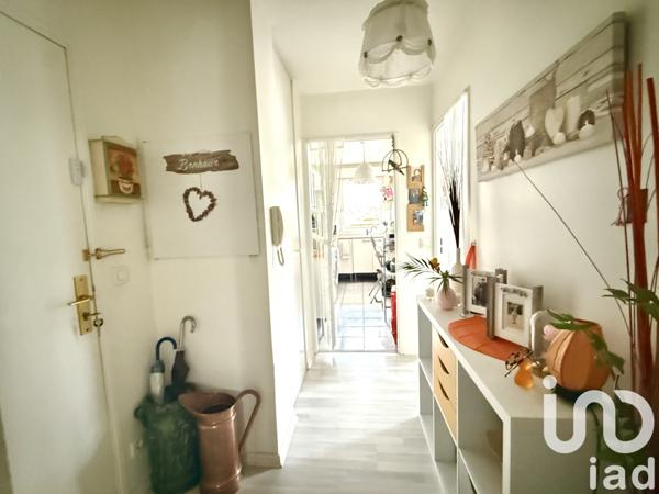 Appartement à vendre 3 pièces 58 m² Sainte-Geneviève-des-Bois