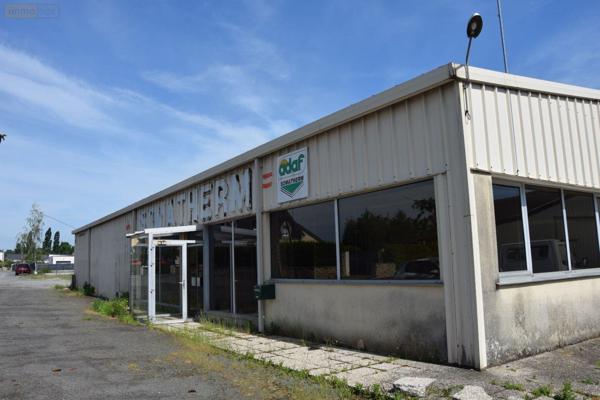 Local professionnel à vendre à La Bazoge-Montpinçon en Mayenne (53440), ref : 53075-FC121
