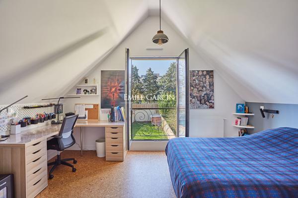 A vendre-Versailles Montreuil Maison contemporaine rare 11 pièces 210 m2, 6 chambres