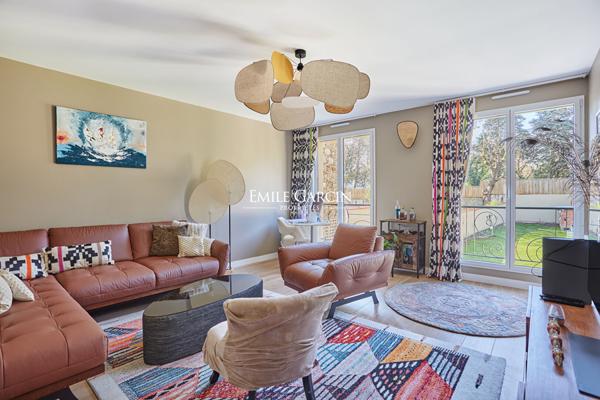 A vendre-Versailles Montreuil Maison contemporaine rare 11 pièces 210 m2, 6 chambres