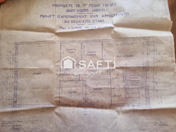 Immeuble de plus de 600m2 avec ascenseur en plein centre de st girons