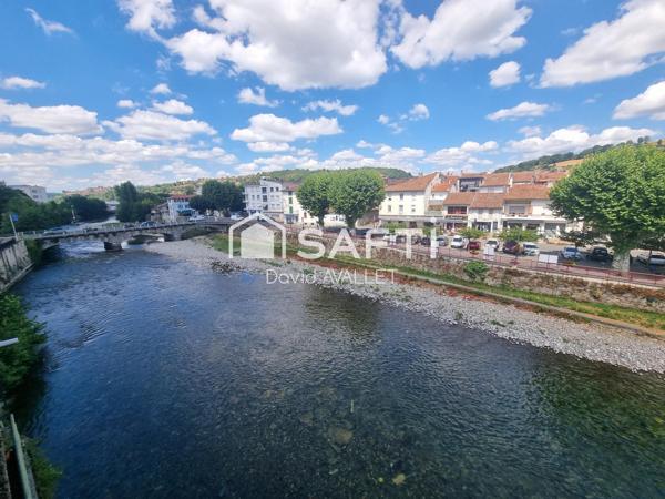Immeuble de plus de 600m2 avec ascenseur en plein centre de st girons
