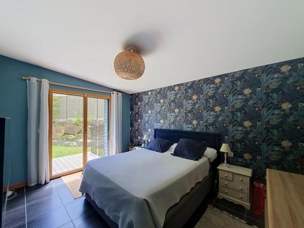 HENNEBONT : Maison d'architecte de 149 m² avec studio indépendant de 26m²
