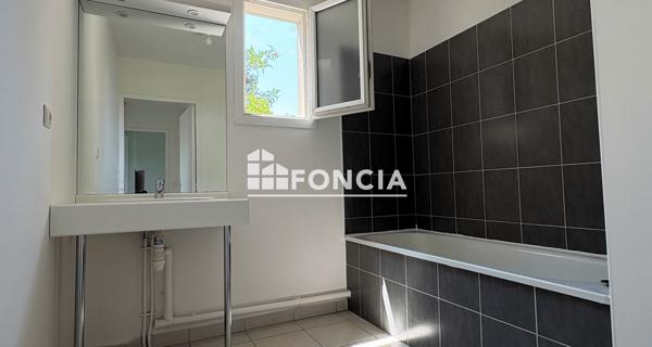 À vendre Appartement 3 pièces 61.88 m² - Marseille 13012