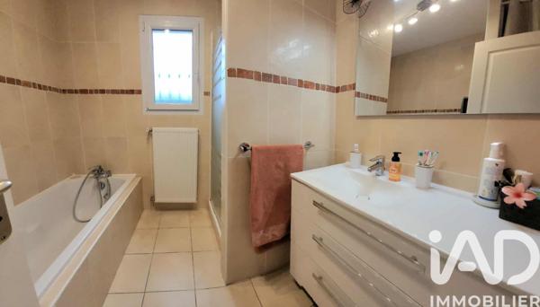 Maison à vendre 7 pièces 168 m² Roches-Prémarie-Andillé