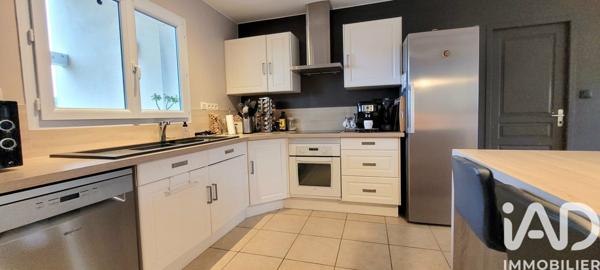 Maison à vendre 7 pièces 168 m² Roches-Prémarie-Andillé