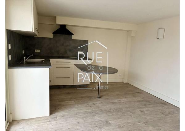 79300 BRESSUIRE Appartement T2 à louer