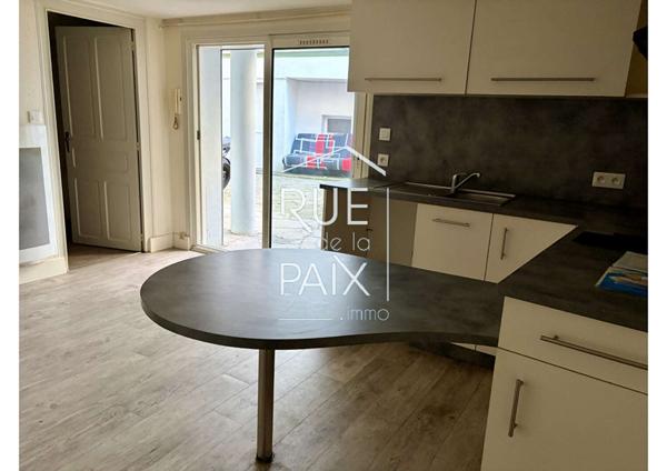 79300 BRESSUIRE Appartement T2 à louer