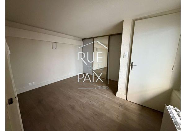 79300 BRESSUIRE Appartement T2 à louer