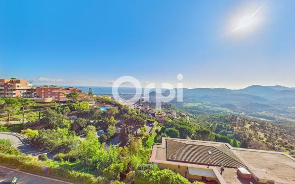 Appartement à vendre    3 pièces • 76,39 m2 Mandelieu-la-Napoule