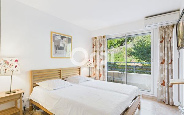 Appartement à vendre    3 pièces • 76,39 m2 Mandelieu-la-Napoule