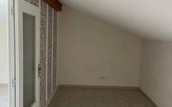 Maison à vendre    4 pièces •  Aigues-Mortes