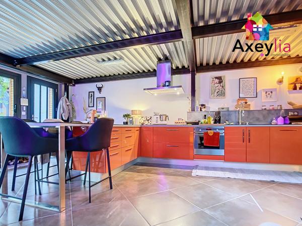 Le Coteau (42120) A VENDRE - LE COTEAU - MAISON ESPRIT LOFT AVEC GARAGE ET TERRASSE SANS VIS-À-VIS