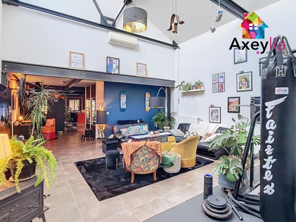 Le Coteau (42120) A VENDRE - LE COTEAU - MAISON ESPRIT LOFT AVEC GARAGE ET TERRASSE SANS VIS-À-VIS