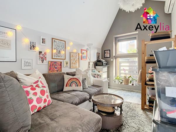 Le Coteau (42120) A VENDRE - LE COTEAU - MAISON ESPRIT LOFT AVEC GARAGE ET TERRASSE SANS VIS-À-VIS