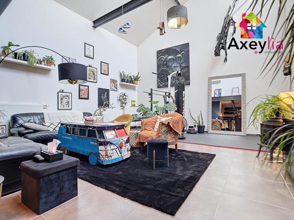 Le Coteau (42120) A VENDRE - LE COTEAU - MAISON ESPRIT LOFT AVEC GARAGE ET TERRASSE SANS VIS-À-VIS