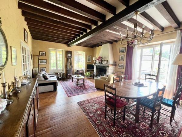 Maison ancienne Conches-sur-Gondoire 214 m²