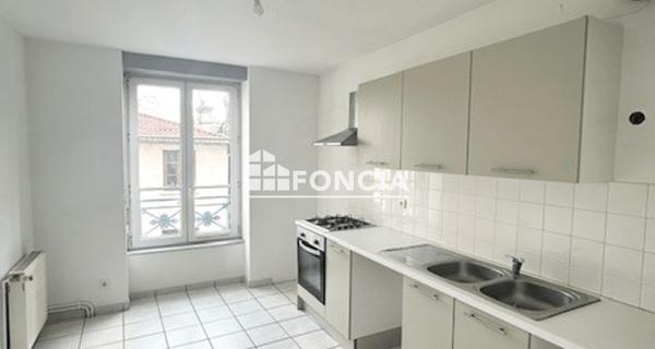 Location Appartement 4 pièces 103.16 m² - Saint-étienne 42000