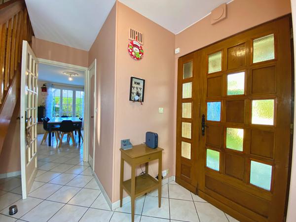 Maison Saint-berthevin 6 pièce(s) 96.83 m2