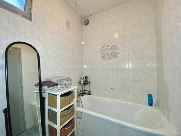 Maison Saint-berthevin 6 pièce(s) 96.83 m2